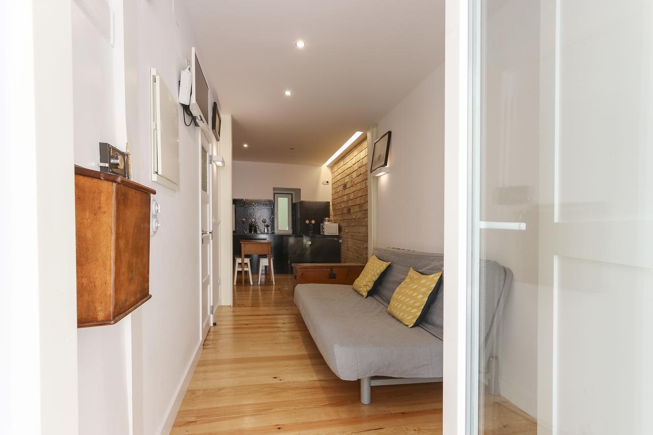 Bairro Alto Duplex By Homing Apartment Lisbon Luaran gambar